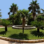 Sylvia Hotel شقة فندقية خيرسونِسوس
